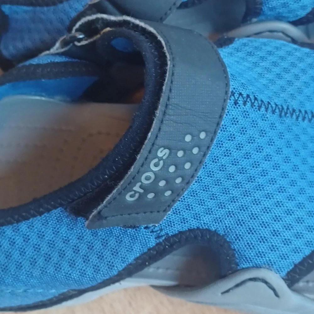 Crocs men's size 12 blue and gray